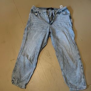Hollister 13R Straight Leg Jeans
